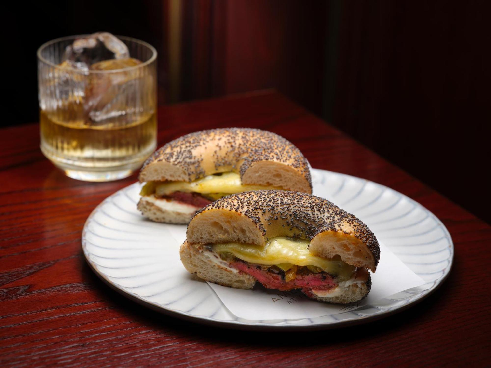 The Stafford London Hotel Екстериор снимка A bagel dog